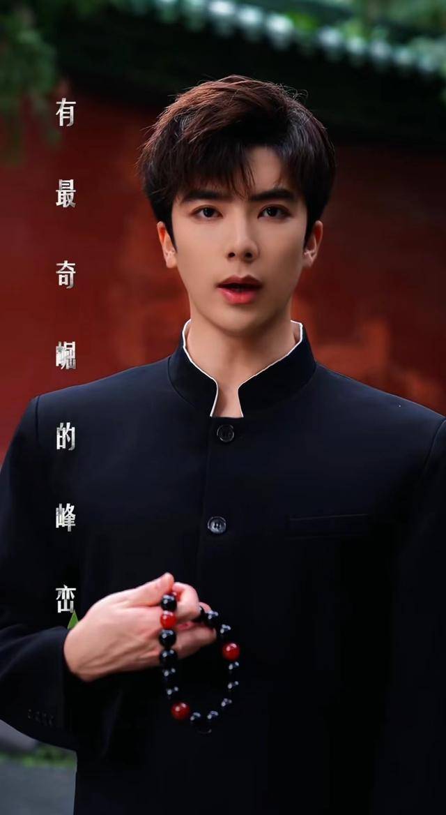 30岁开始追星,给外国观众“亿点点”中式震撼的郭雨昂_京剧_表演_文化课