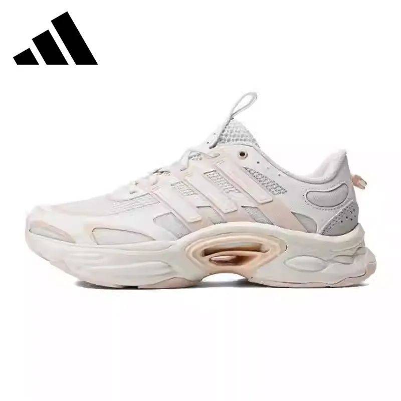 adidas 四件折上再4.5折；Nike四件折上再5.5折；本来3折封顶