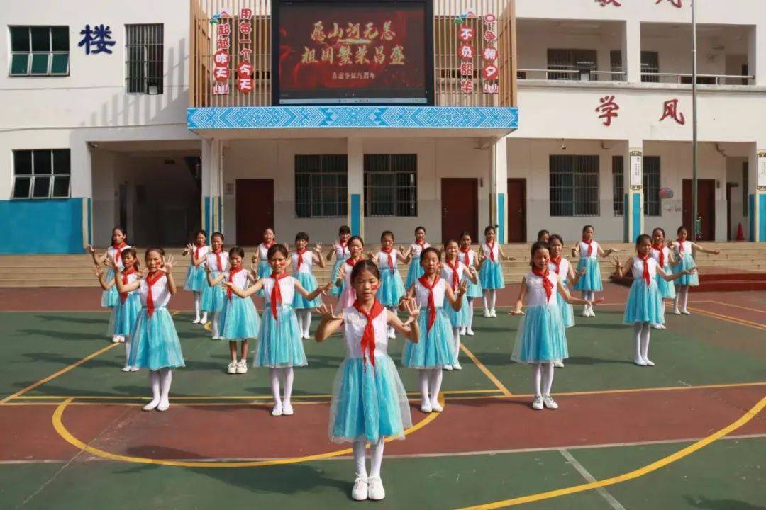 九龙坡江洲小学图片