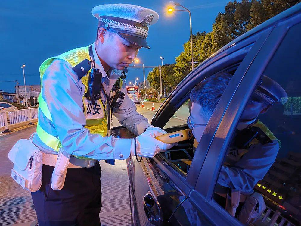 交通警察电影图片