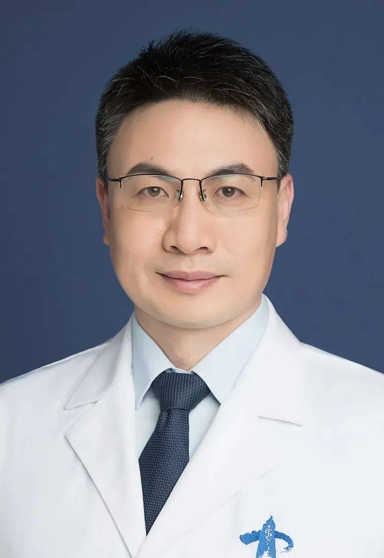 刘昱、李昊荣获第一届“中青年重症精英”荣誉称号_医学_患者_中国医师协会