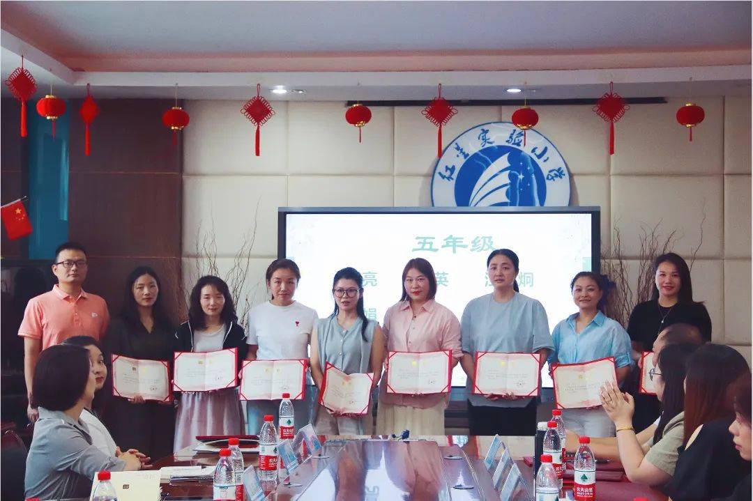 学校特色活动与大家进行交流,希望家委会成员们能充分利用家长资源