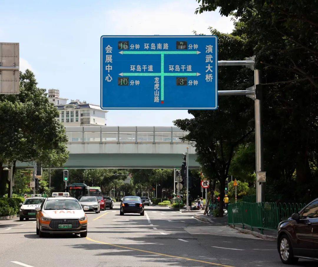 演武大桥厦大白城分岔口,龙虎山南路环岛干道路口,环岛南路云顶南路