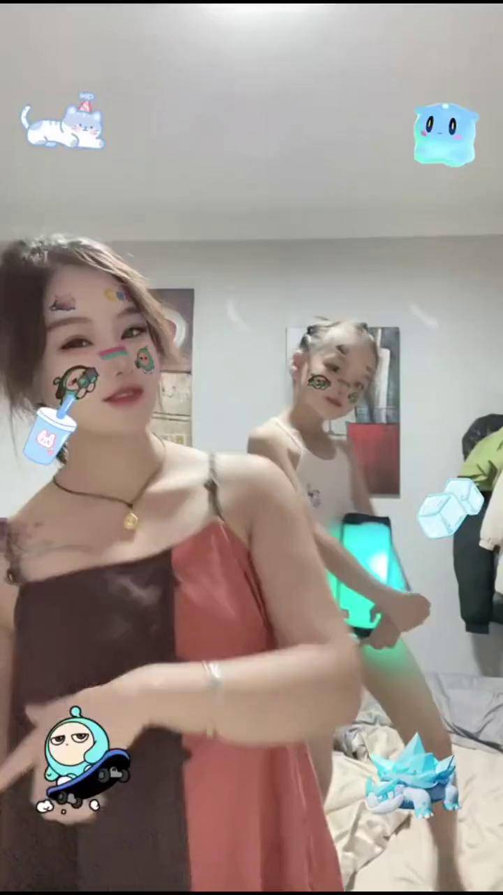 二货闺女骑自行车视频（二货闺女骑自行车视频大全） 二货闺女骑自行车视频（二货闺女骑自行车视频大全）《二丫骑自行车》 自行车