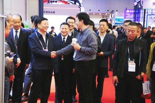 创明新能源闪耀2024中国国际矿业大会,引领规模化绿电创新模式 创明新能源闪耀2024中国国际矿业大会,引领规模化绿电创新模式