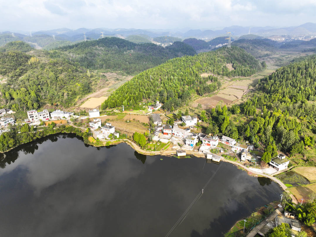 黔西市甘棠镇社区生态治理惠民生