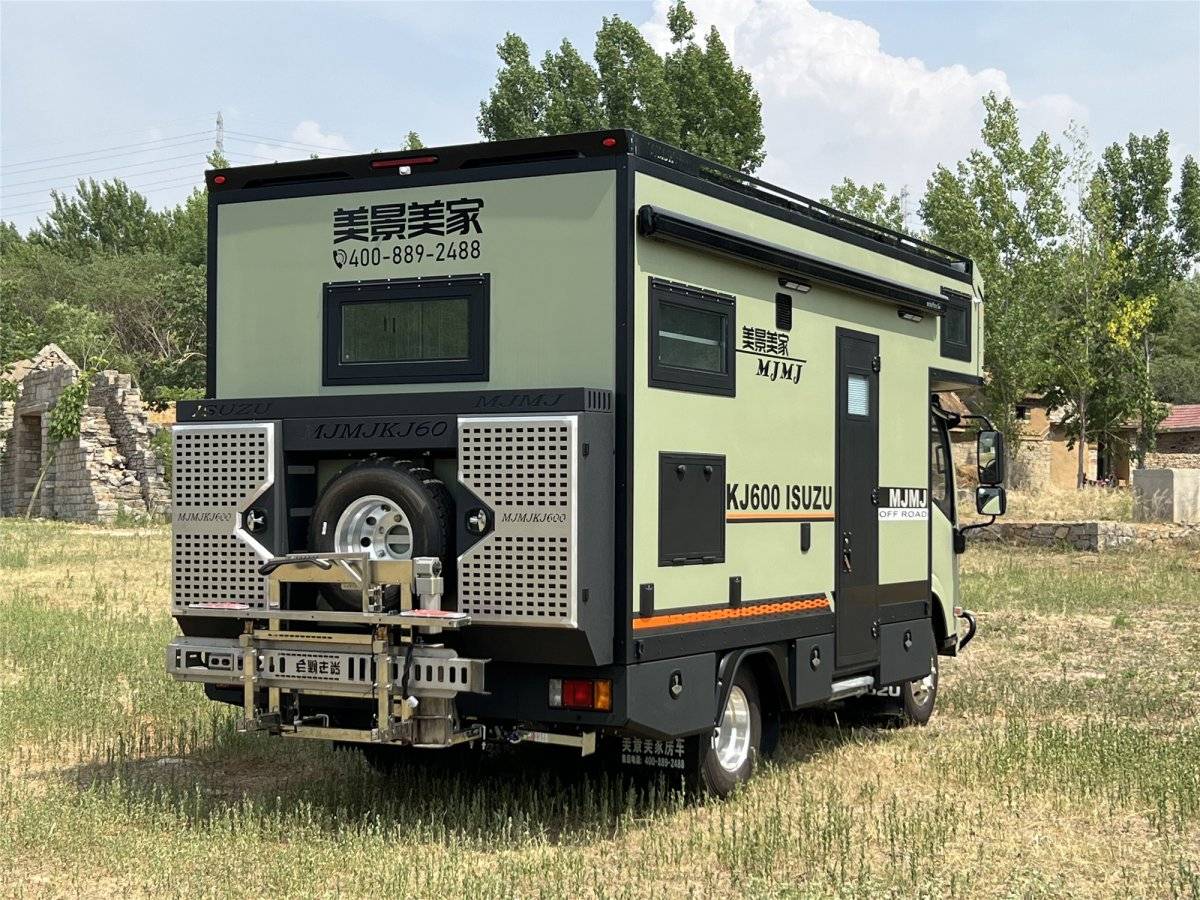 不花钱1天发20度电,号称移动的发电站,可以当家住的房车