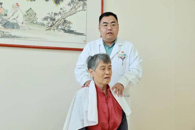 市人大常委会机关老干部党支部到滨州市中医医院(滨州医学院附属中医医院)开展“中医养生 情暖夕阳”主题党日活动 市人大常委会机关老干部党支部到滨州市中医医院(滨州医学院附属中医医院)开展“中医养生 情暖夕阳”主题党日活动