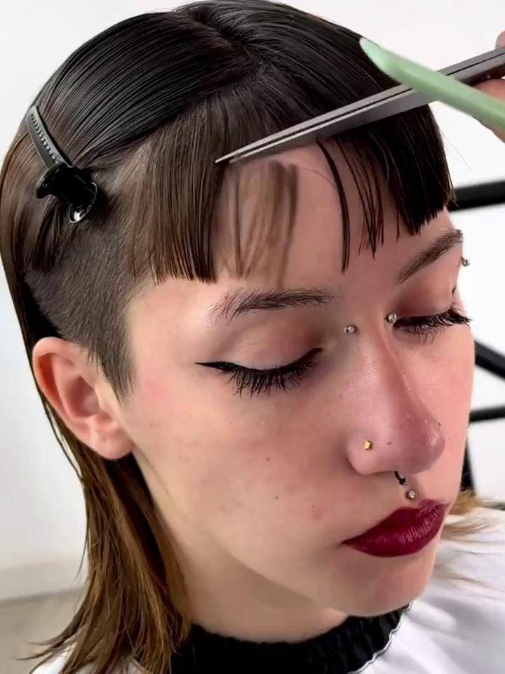 朋克风格短发 发型设计 时尚短发 狼尾发