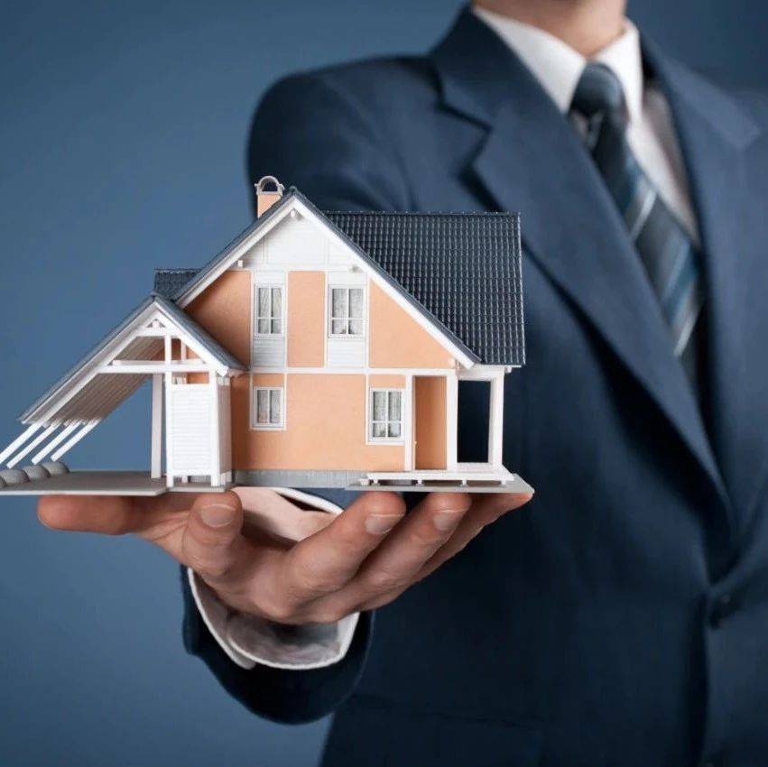 【房地产】1-9月一线城市二手住宅成交面积+2%,成交均价-2%——光大核心城市二手房成交跟踪(24年9月)(何缅南/韦勇强)_同比_风险