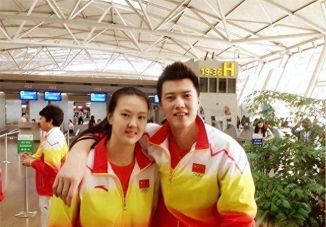 父亲撮合:吴冠希的父亲与张常宁的父亲张友生是