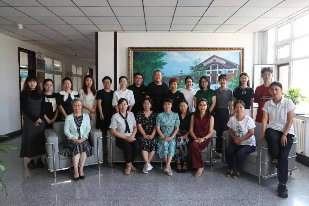 大连市第二十四中学英语组牟正蓬老师参与大连市"揭榜挂帅"名师公益