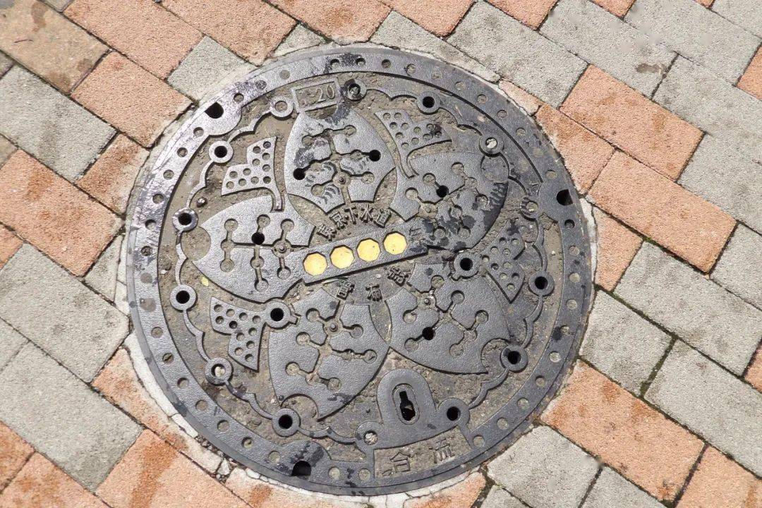 日本的井盖,是怎么变成一种艺术的?