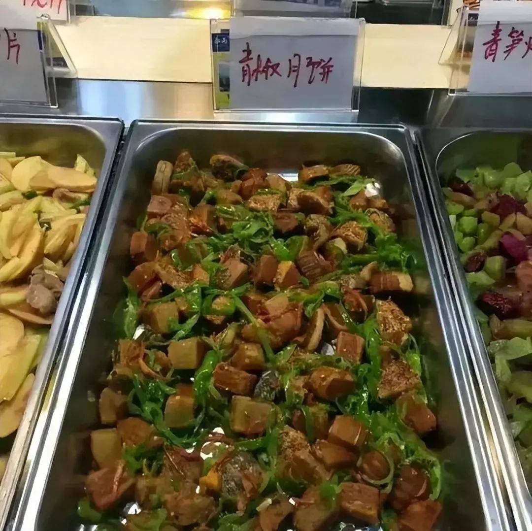 食堂黑暗料理图片