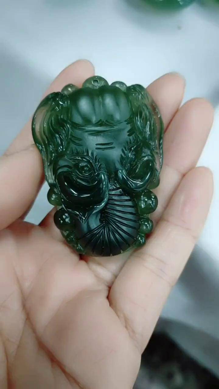 中国四大名玉之一岫玉岫玉 玉石 玉 挂件 大象 原石