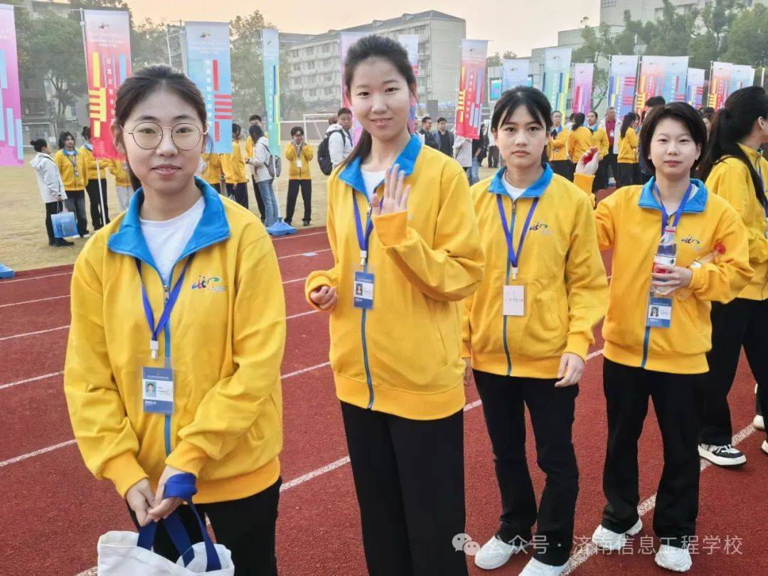 青岛中学和银海学校哪个好_青岛银海学校中考升学率_青岛市超银中学