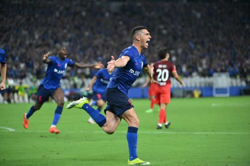 打破多项纪录的申花不好惹,明年再战!申花球迷依然是最坚定的第12人 打破多项纪录的申花不好惹,明年再战!申花球迷依然是最坚定的第12人