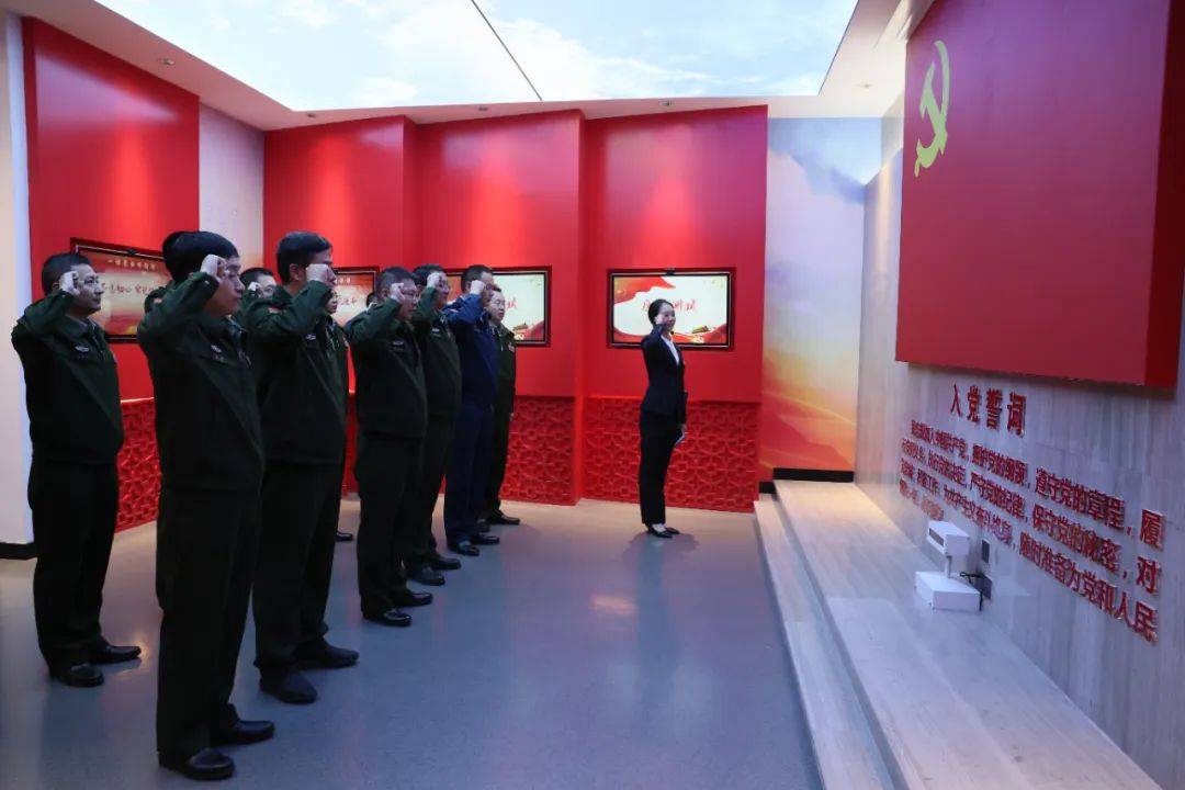 宁夏军区、中卫军分区、中卫市纪委监委军地共话全面从严治党