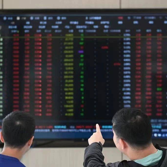 10月散户跑步入场,他们赚钱了吗?_开户_上交所_行业