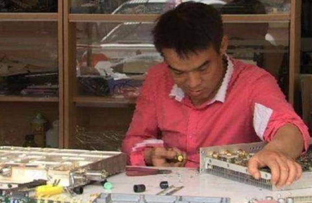 收破烂还赚钱吗(收破烂赚钱吗一年赚多少)
