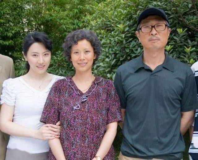 和巴图结婚7年,成功拿捏宋丹丹的王博谷,终于露出了真面目!