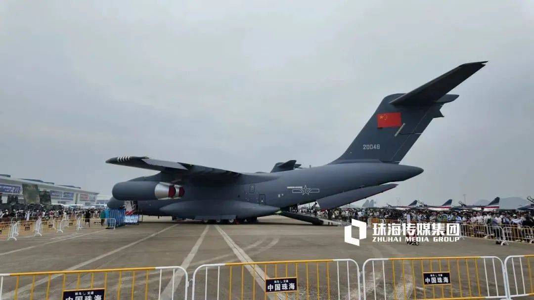 可疑男子大肆扫描兵器装备被带走,间谍为何总爱“逛”航展? 可疑男子大肆扫描兵器装备被带走,间谍为何总爱“逛”航展?