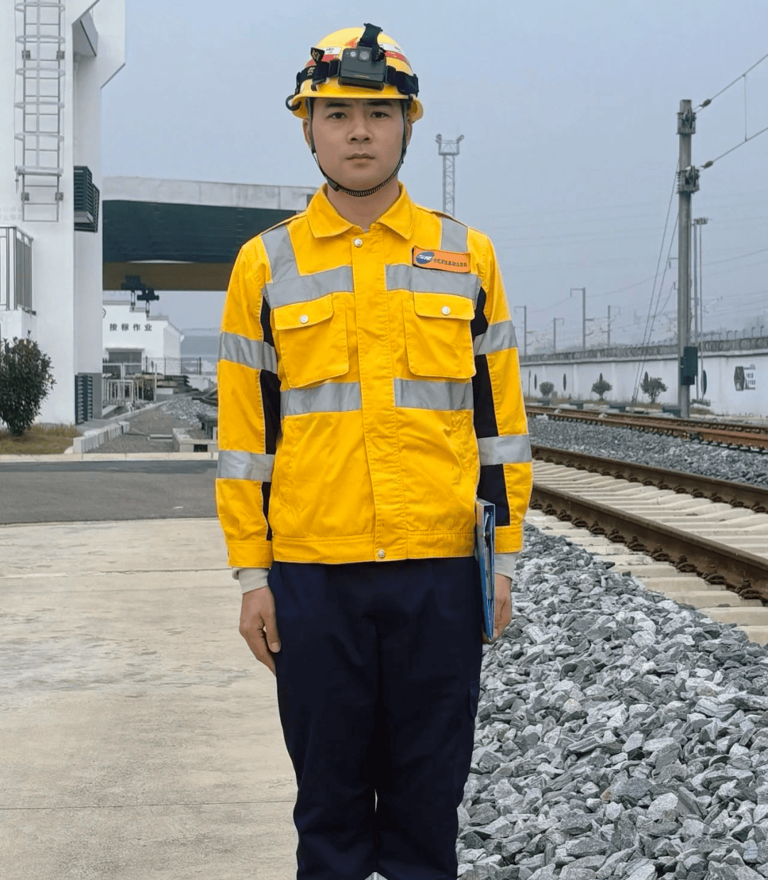 铁路人制服和工装亮相,你见过几个?