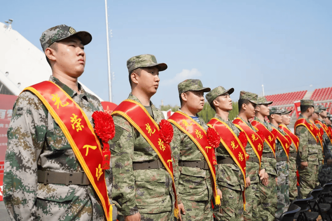 报名方式:登录全国征兵网: