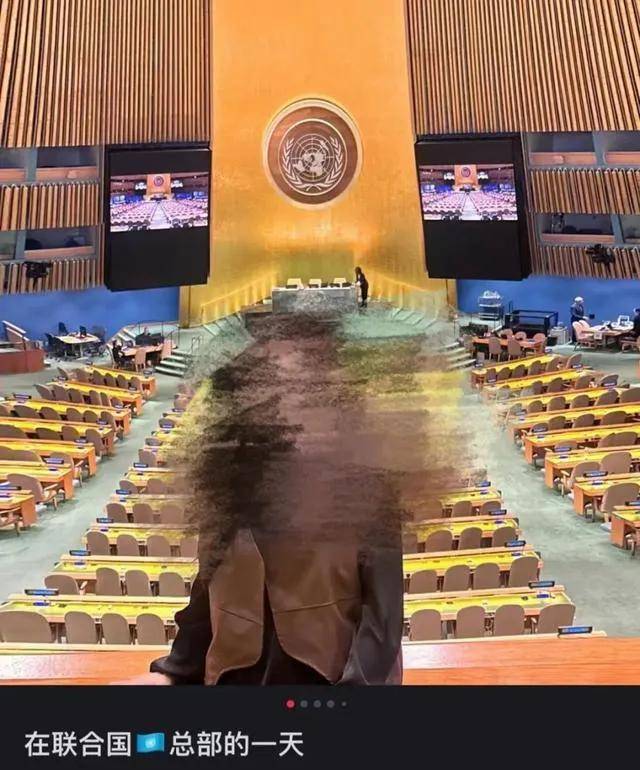 网红赛道越来越卷，开始批发“联合国精英”了？