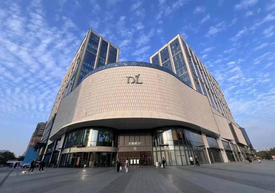 数据显示,截至11月26日,本年度胖东来集团累计销售