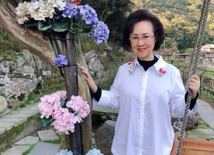 《还珠格格》系列导演李平追忆琼瑶:如梦的美好,是她留给世人的珍贵