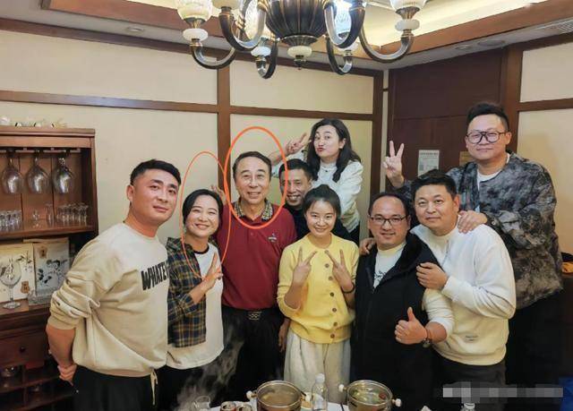 冯巩的生日宴,娱乐圈的"人情冷暖",在贾玲身上体现的淋漓尽致