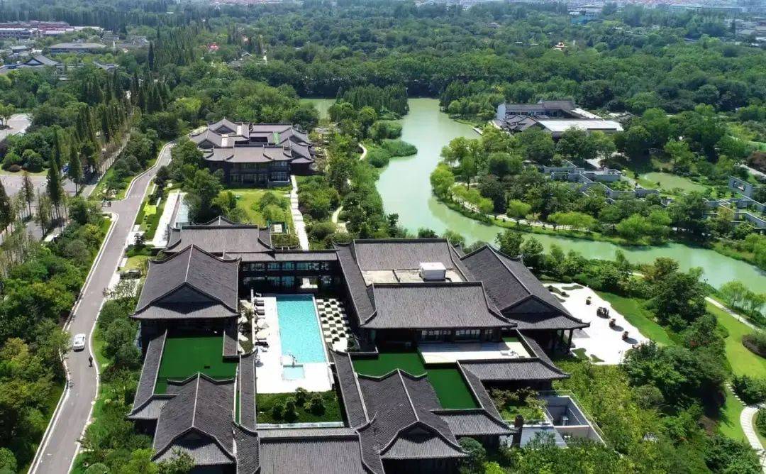 漫步扬州瘦西湖畔：住宿推荐与精选体验