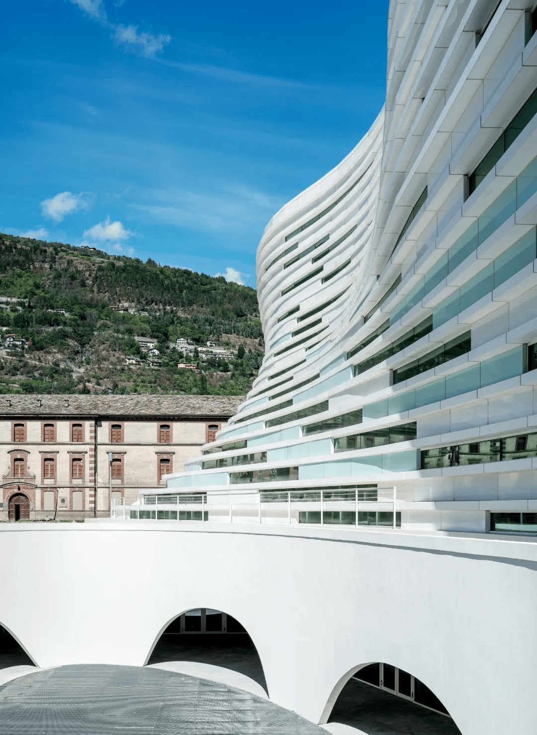 冰川建筑席卷大学校园mca建筑事务所