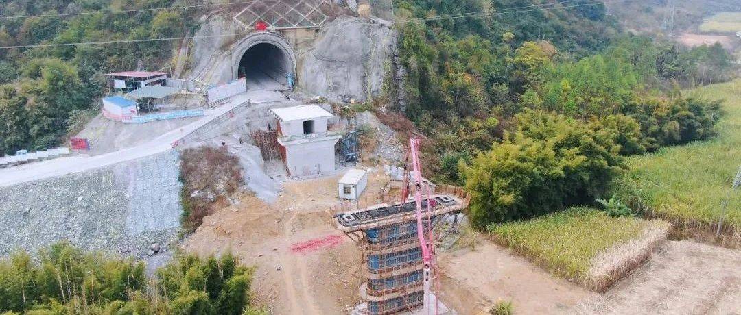 最新!柳梧铁路武宣段,今日传来捷报_施工_建设_中铁大桥局