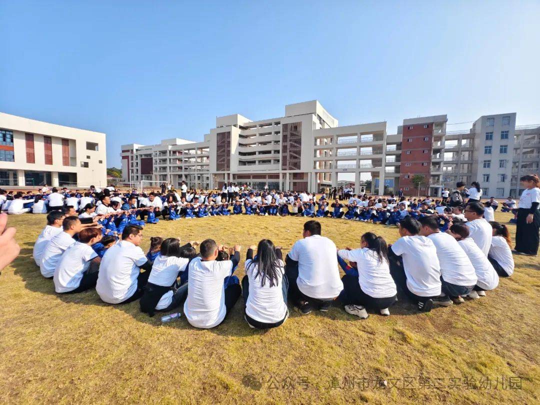 童心向太空 共筑航天梦