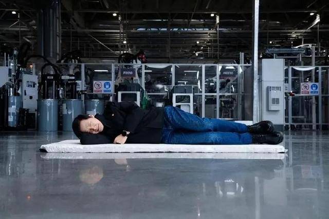 雷军官宣:小米汽车工厂全面开放参观预约 雷军官宣:小米汽车工厂全面开放参观预约