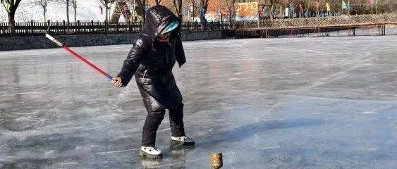 野趣打冰嘎儿比赛,来啦!_冰雪_金普_新区