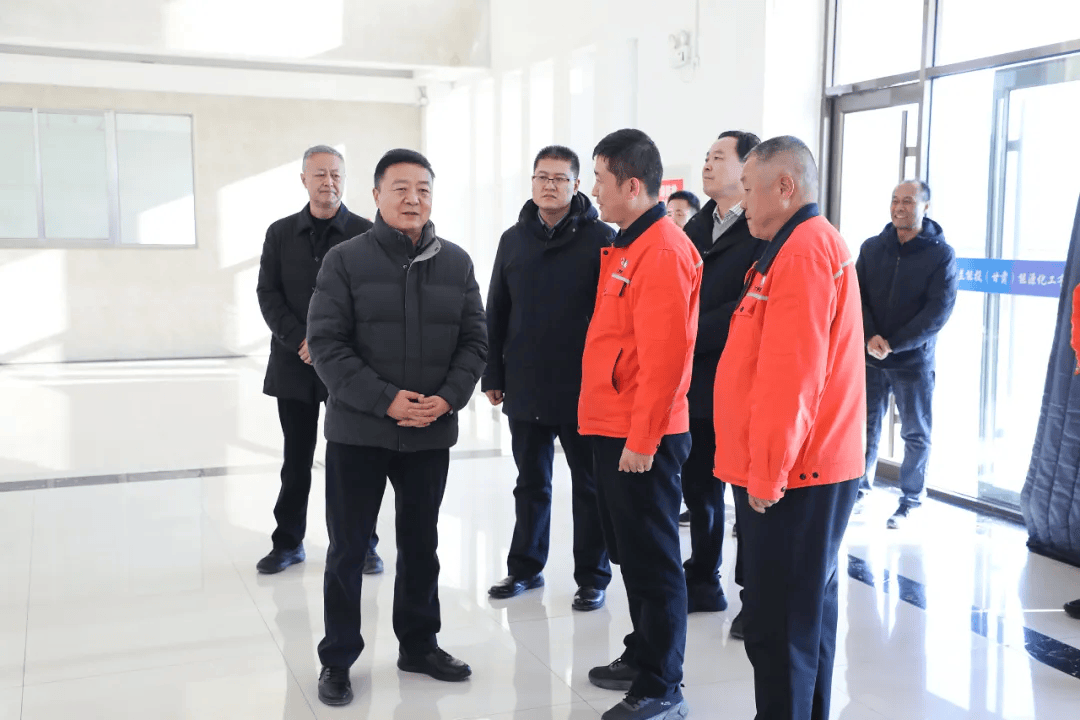 张龙,武汉章,杨红光,向钧首先来到火箭军某部,县武警中队,人武部,向