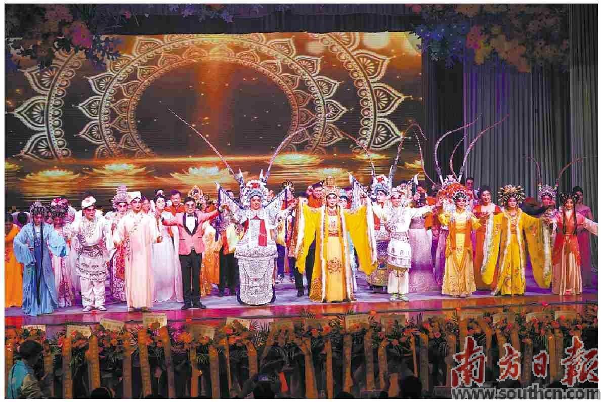 在吴川市粤剧团成立70周年庆典上，粤剧名伶云集。受访者供图吴川粤剧南