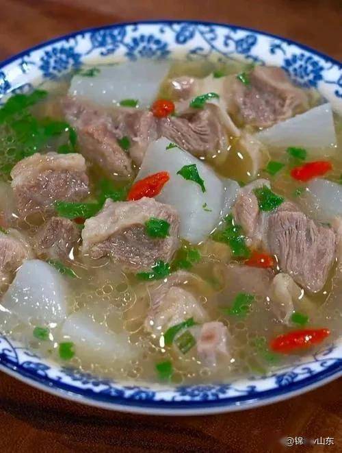 必学的8道年夜饭硬菜，美味就在眼前 年夜饭硬菜秘籍：8道菜的烹饪步骤