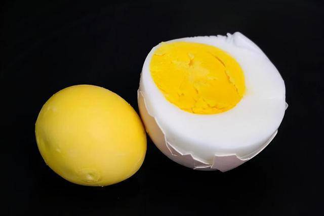 冠心病与饮食的潜在关联：年节饮食注意事项 年节餐桌上的健康“雷区”：你知道吗？