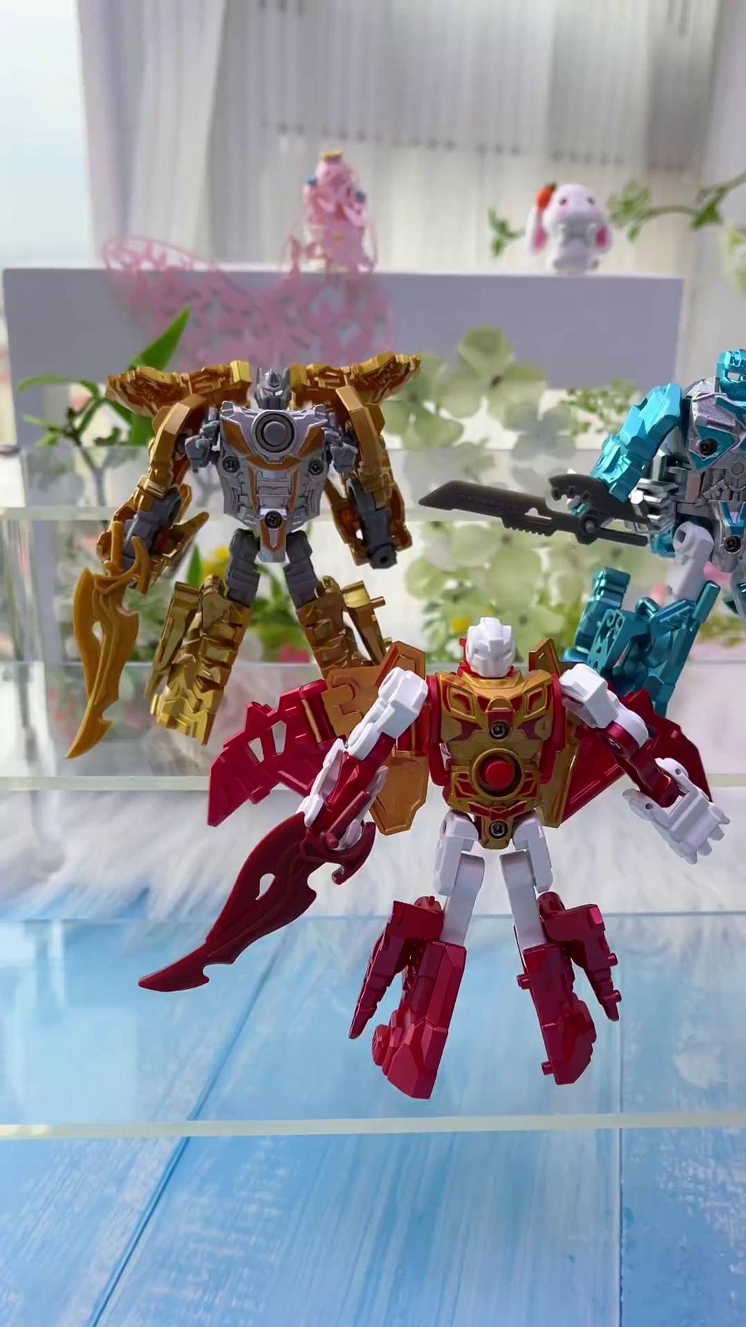 超酷炫的变形钢铁兽,可以一变二,还能五合一组成大机甲,男孩子们真的