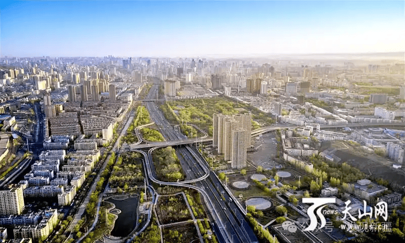 乌鲁木齐荣膺西部中心城市:迈向国际化大都市的战略跃升