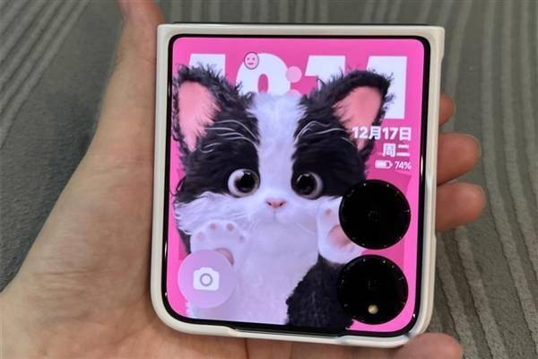 小米MIX Flip 2来袭，Q2见！ 期待！小米MIX Flip 2将于Q2闪亮登场