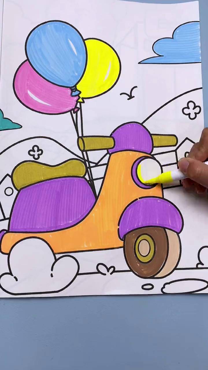 图画丰富纸张厚实给爱画画的小朋友备起来吧儿童绘画儿童涂色本涂色书