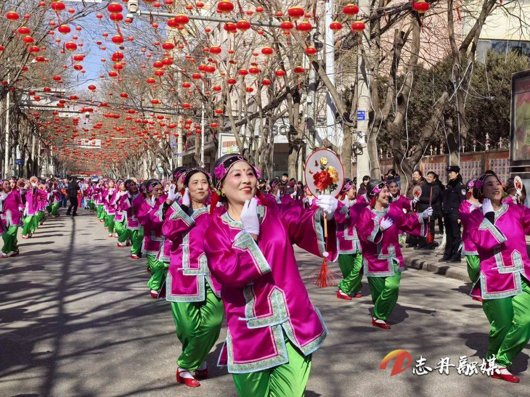 志丹县:秧歌贺岁 年味正浓