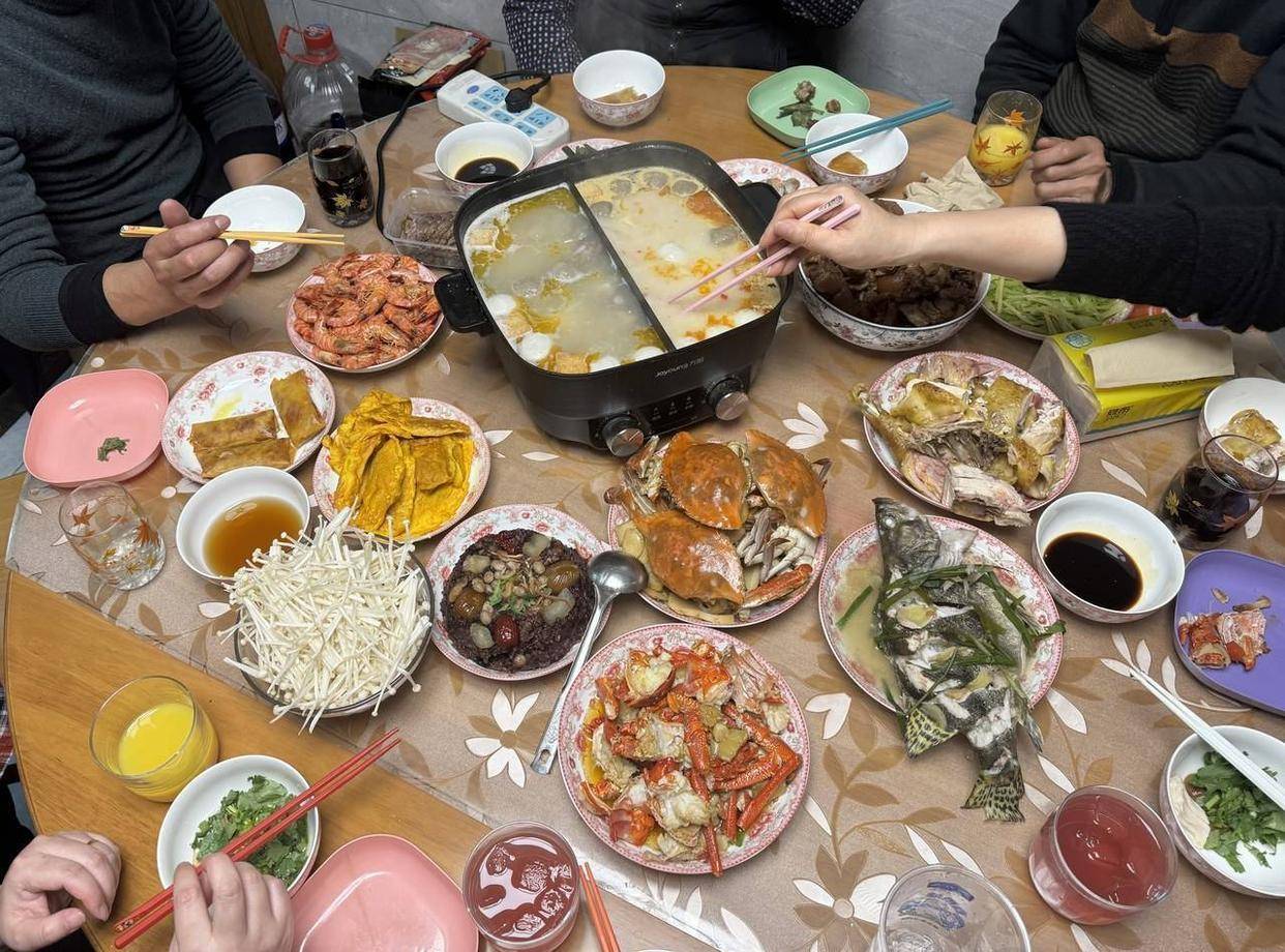 过年剩菜吃完了吗？“热热再吃”合理吗？来听专业医师的说法_食用_徐小姐_蔬菜