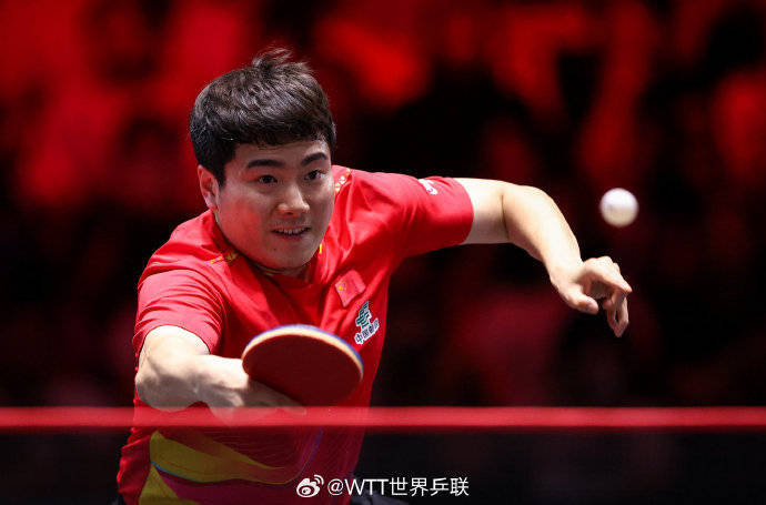 林诗栋梁靖崑会师决赛 国乒提前锁定WTT新加坡大满贯男单冠军
