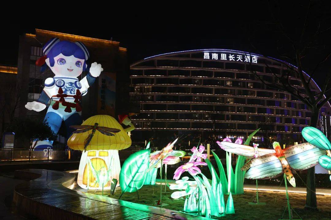 昌江区“春节档”商贸消费爆火(图2)